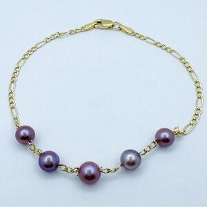 Solid 10k Gold Figaro and Lavender Pearl Bracelet